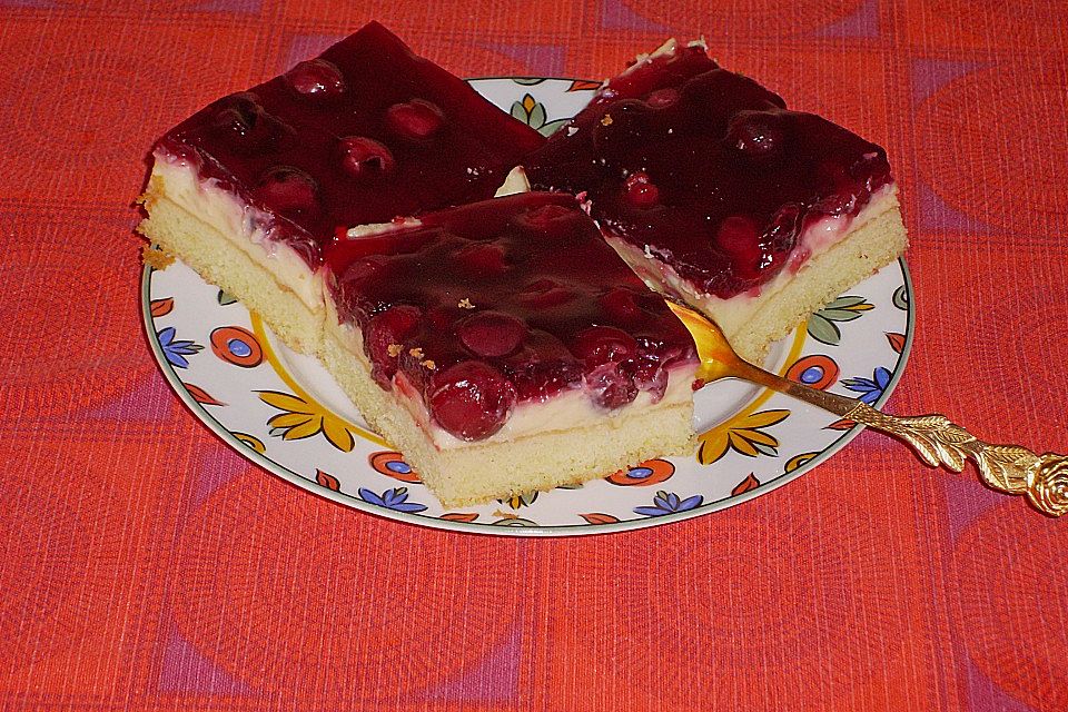 Kirsch-Schmand-Blechkuchen