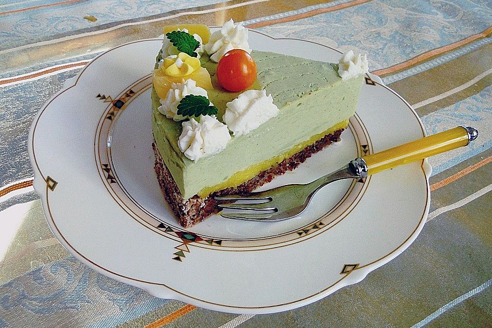 Latte Matcha Torte