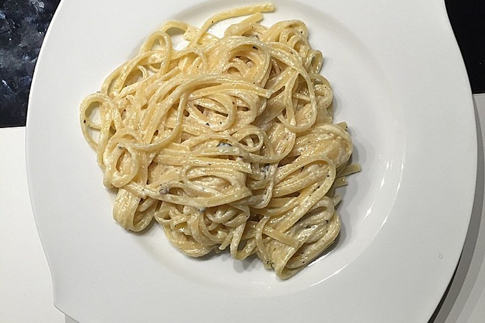 Capellini in Trüffel-Sahnesauce