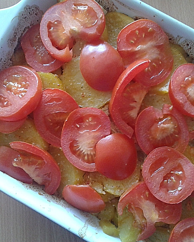 Kartoffel-Tomaten-Blech