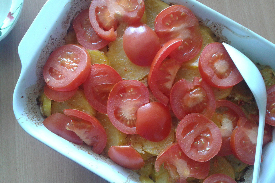 Kartoffel-Tomaten-Blech