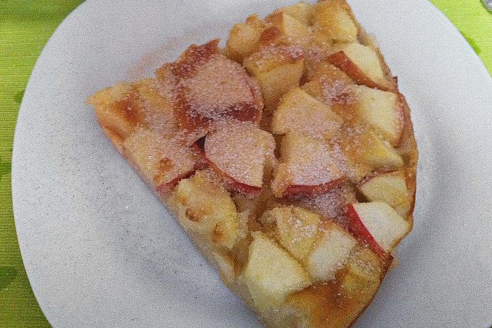 Apfelpfannkuchen aus dem Ofen - Ofenpfannkuchen