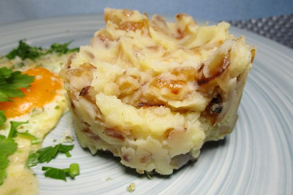 Kartoffelbrei mit Zwiebeln