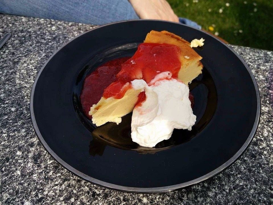 Käsekuchen mit Roter Grütze von Lele_1| Chefkoch