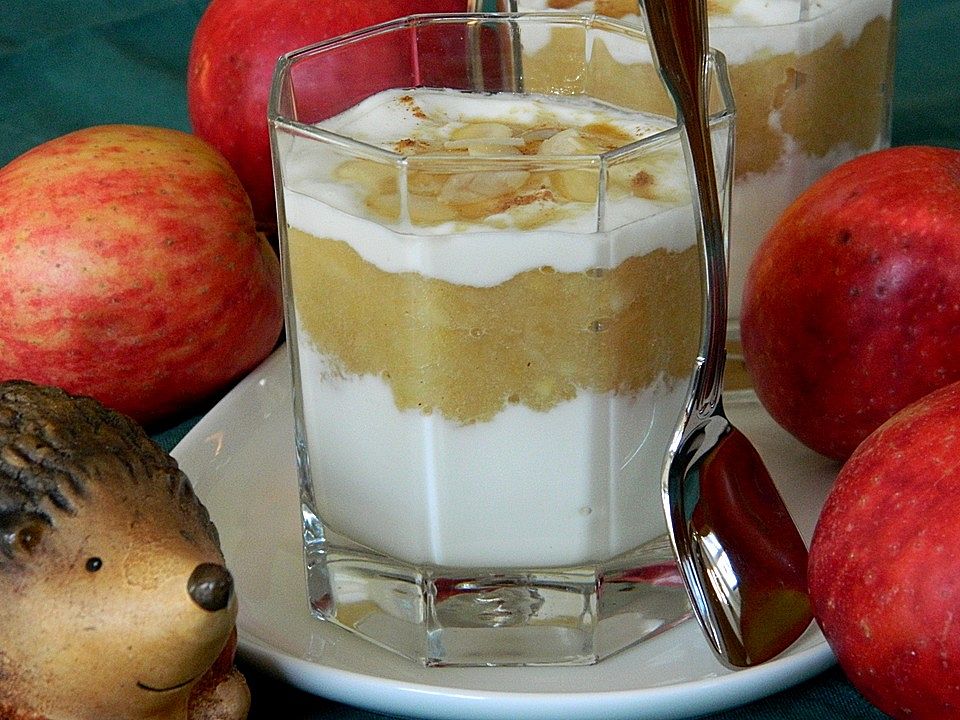 Apfelmus-Joghurt-Dessert von TimejaKijara| Chefkoch