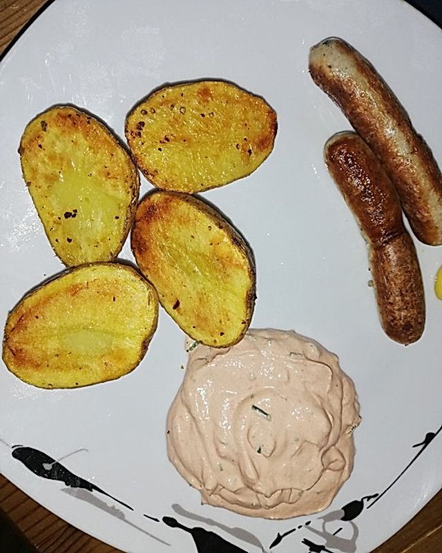 Blechkartoffeln mit Kräuterquark