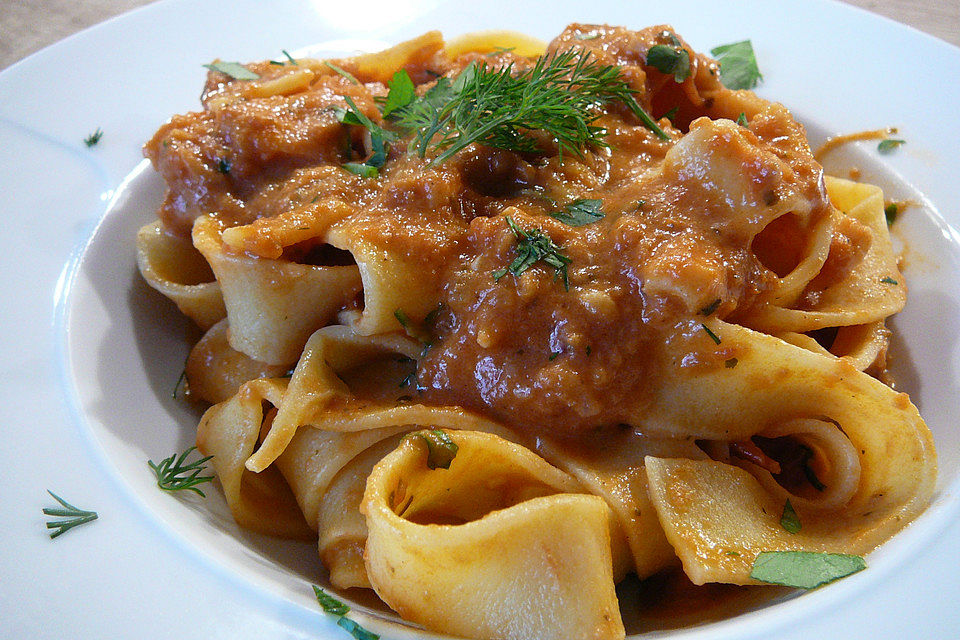 Tagliatelle al Salmone