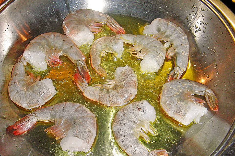 Gambas in roter Soße