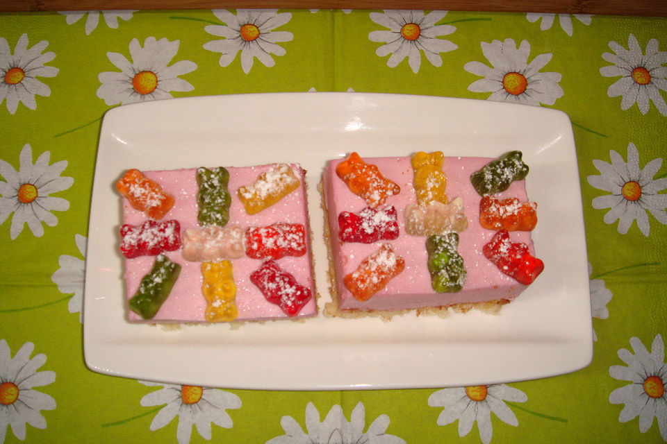 Quarksahnetorte mit Himbeeren