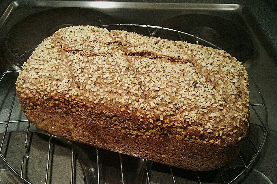 Hanf-Brot