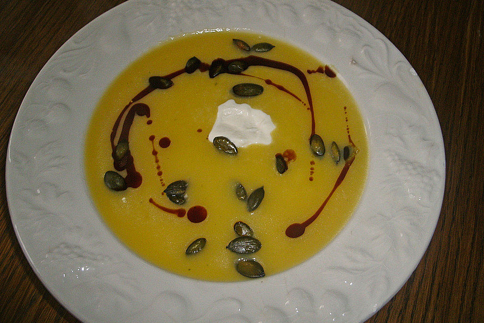 Kürbiscremesuppe à la Juhu