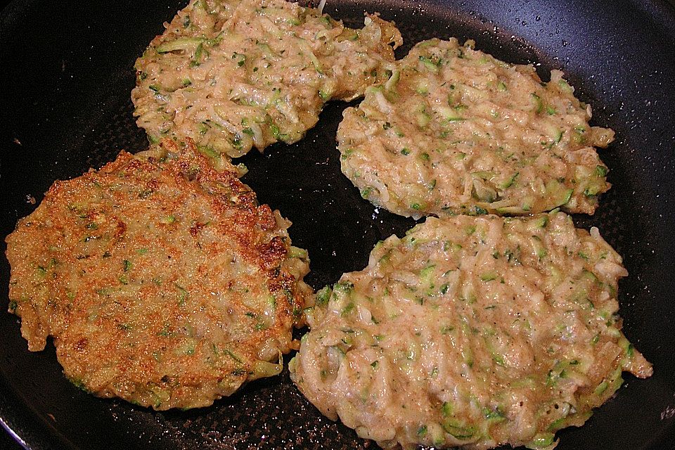 Zucchinipuffer