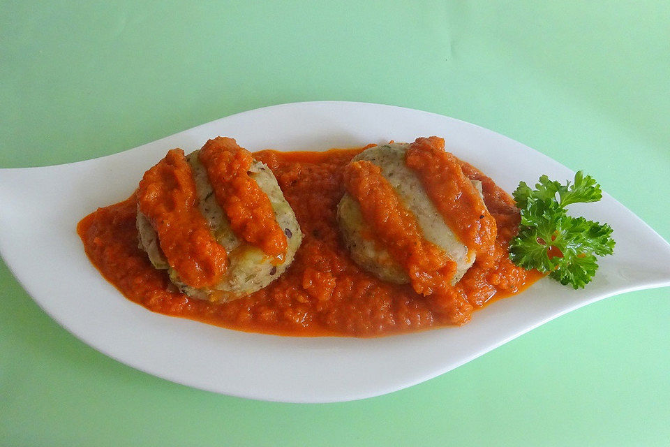 Kartoffel-Lauch-Knödel mit Champignons