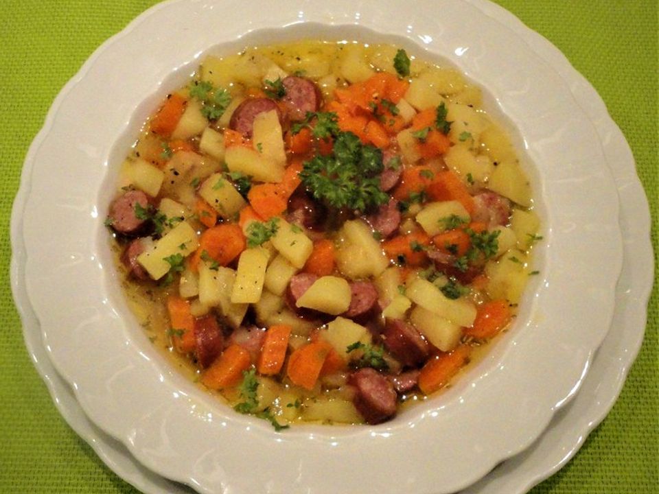 Kartoffel-Möhren-Eintopf mit Wurst von Travelamigos | Chefkoch