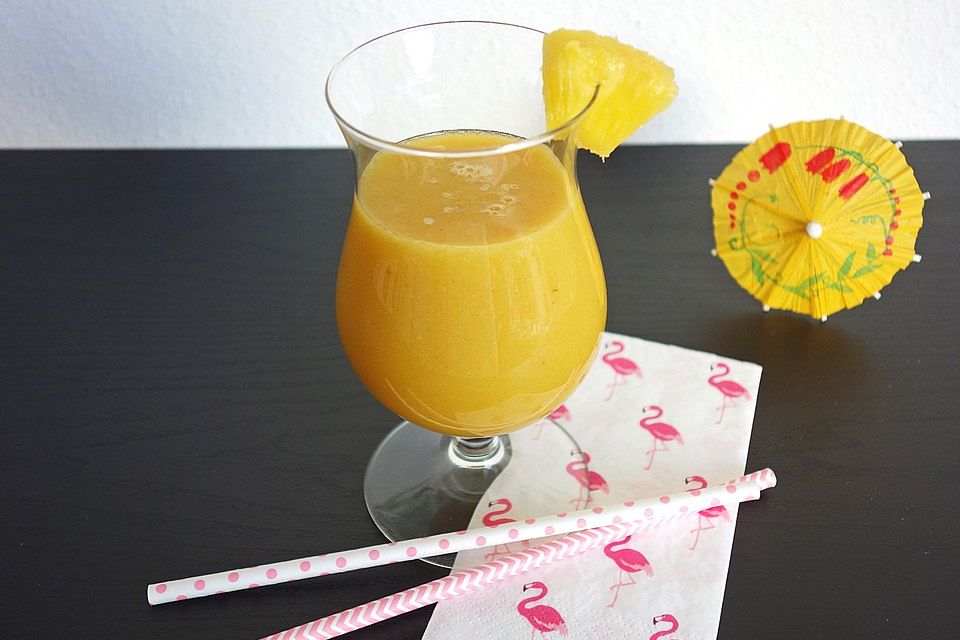 Smoothie à la Banane-Limette-Ananas