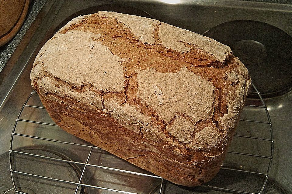 Einfaches Roggensauerteigbrot für jeden Tag