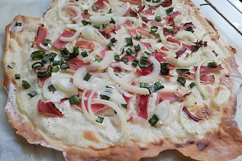 Elsässer Flammkuchen