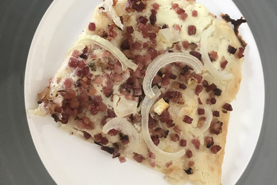 Elsässer Flammkuchen