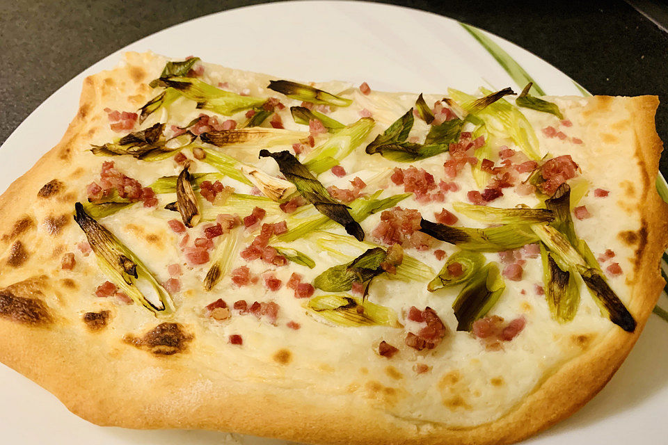 Elsässer Flammkuchen