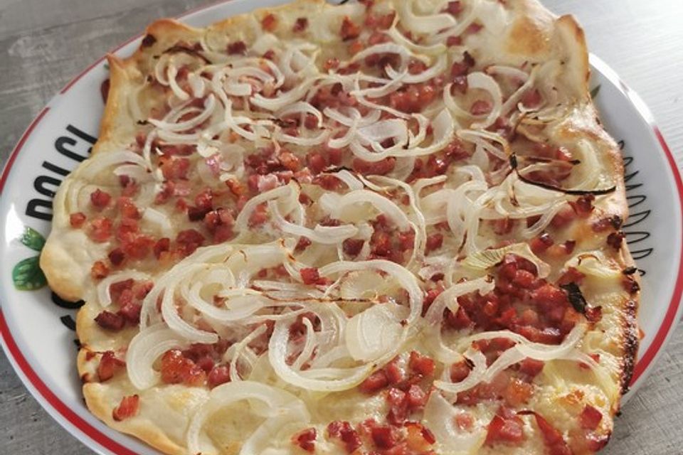 Elsässer Flammkuchen