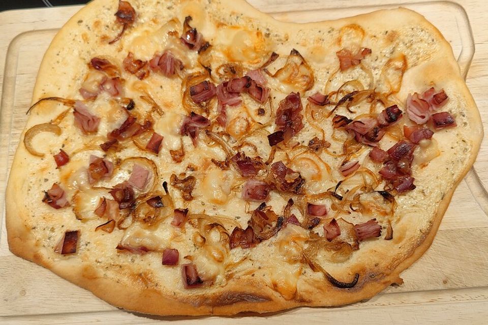 Elsässer Flammkuchen