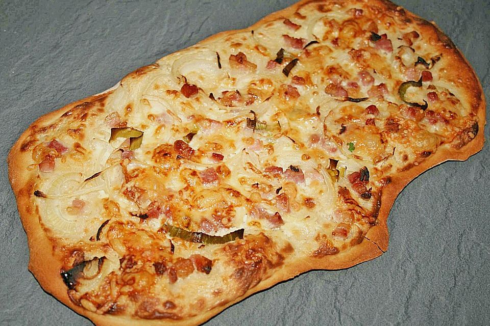 Elsässer Flammkuchen