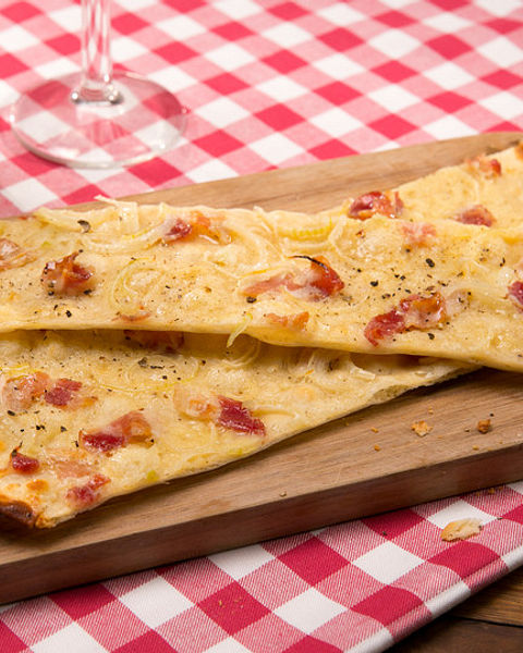 Einfacher Flammkuchen – selber machen