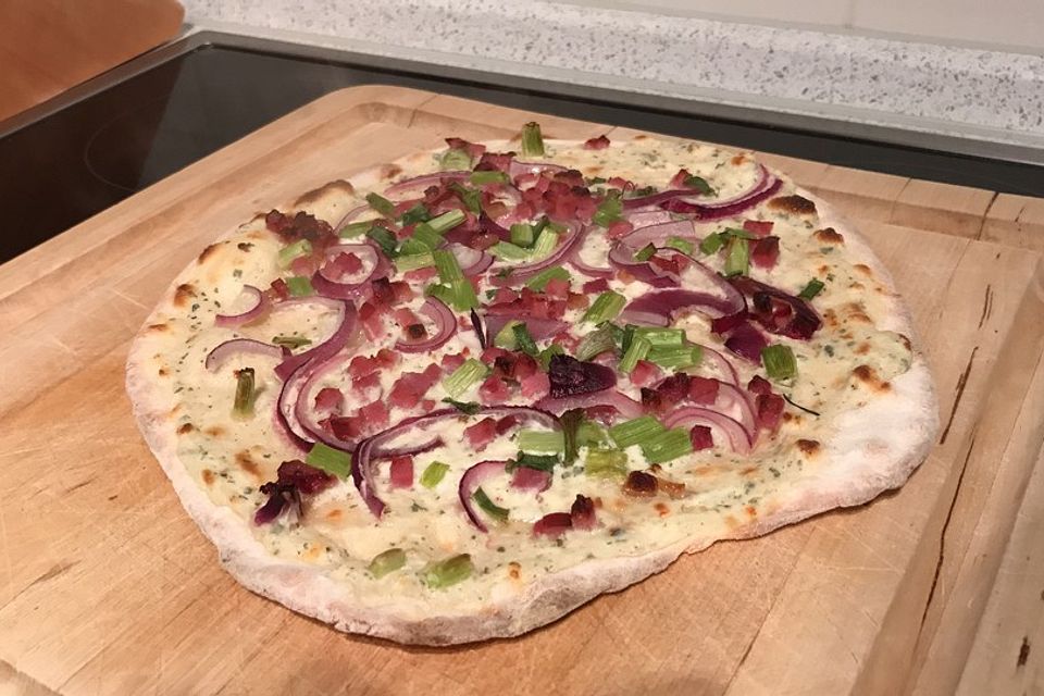 Elsässer Flammkuchen