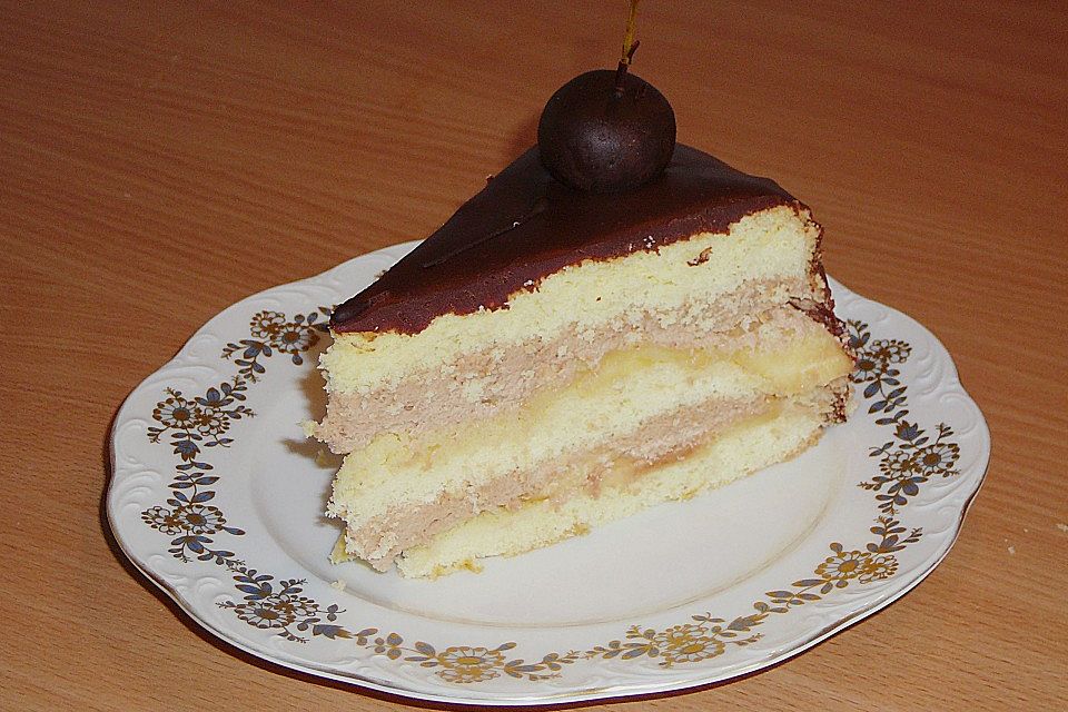 Apfel-Schokoladen-Torte mit Calvados