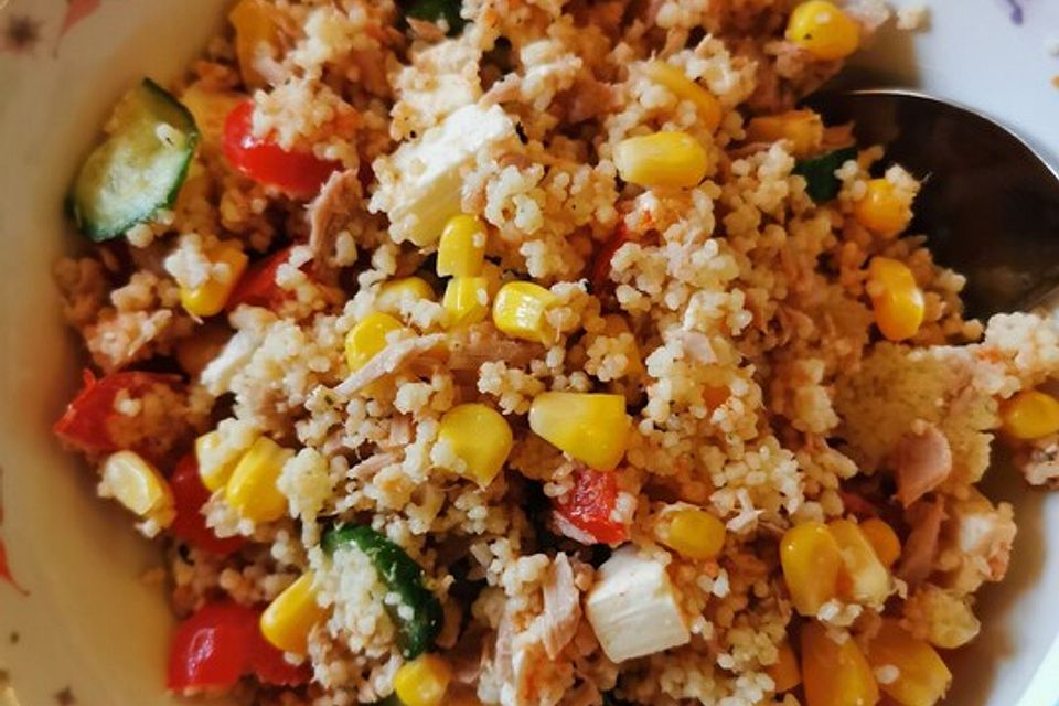 Couscous-Salat mit Thunfisch Couscous-Salat mit Thunfisch