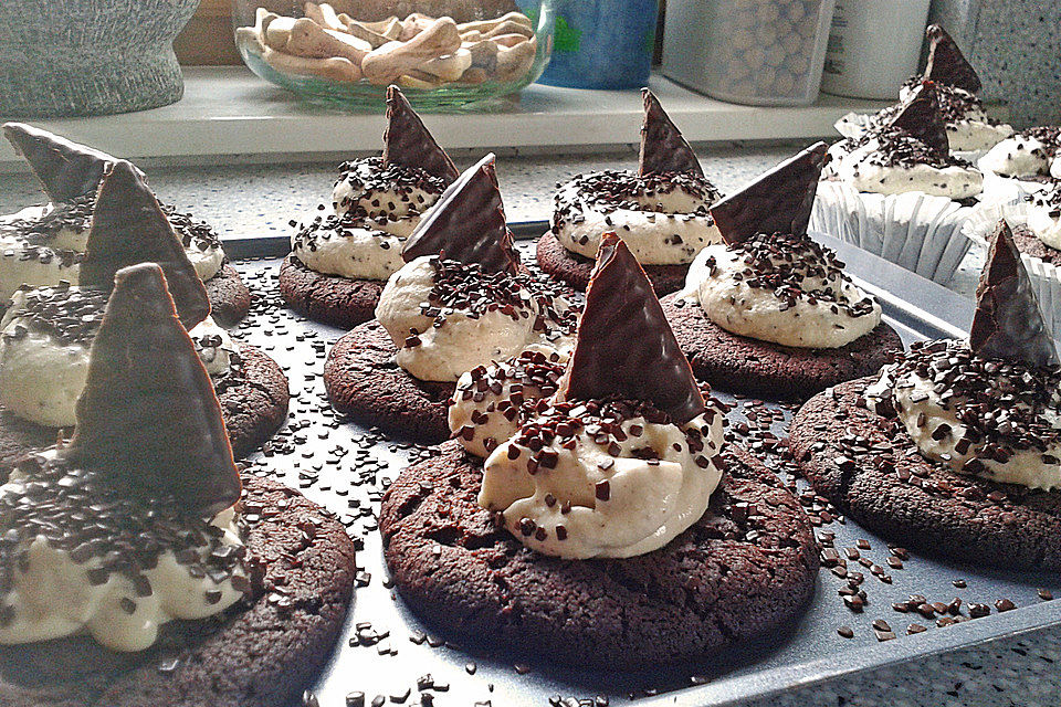 Schoko-Mint Cupcakes mit After-Eight Frosting