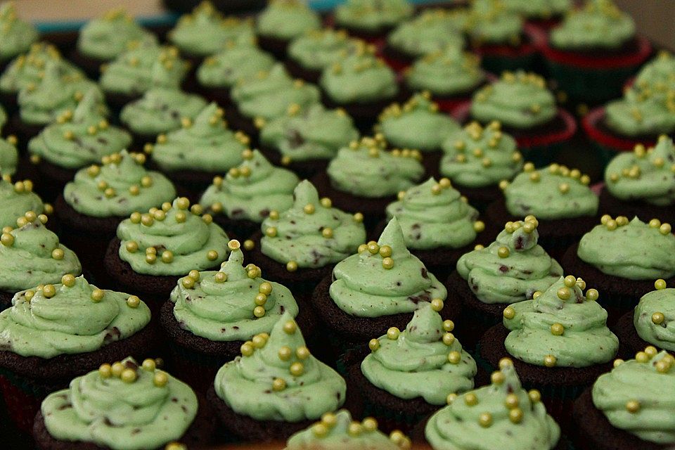 Schoko-Mint Cupcakes mit After-Eight Frosting