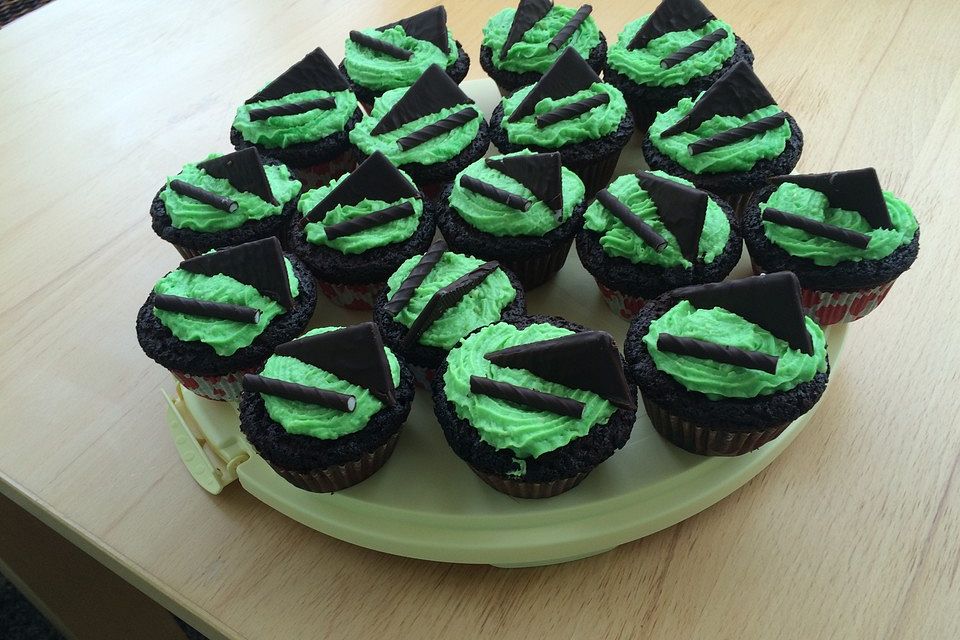 Schoko-Mint Cupcakes mit After-Eight Frosting