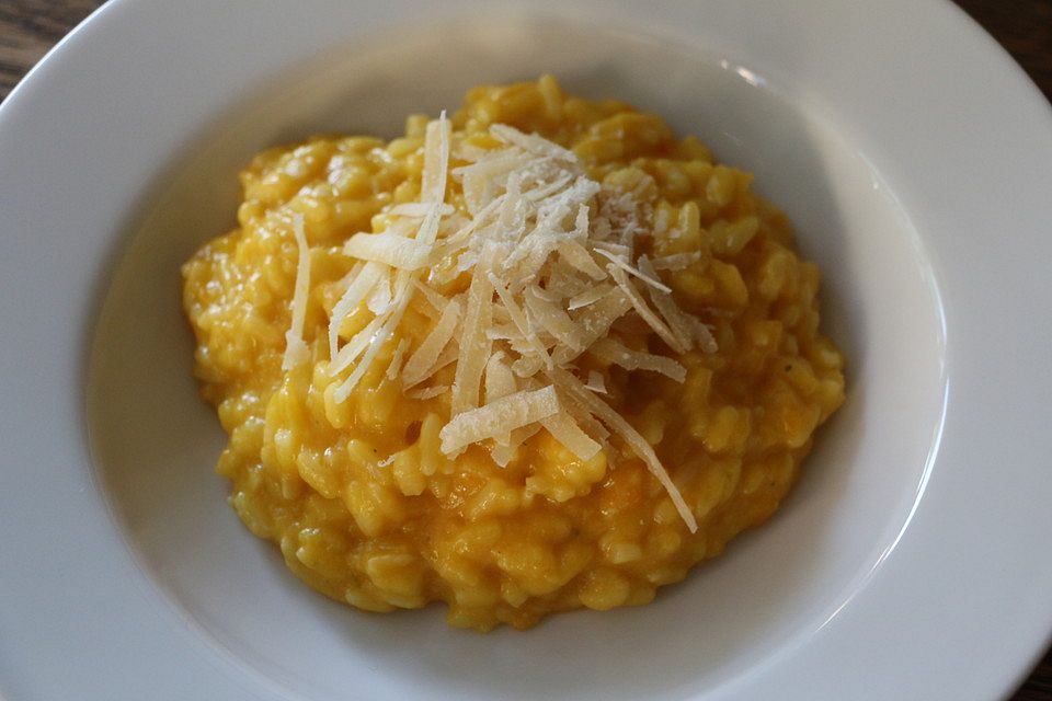 Risotto mit gelbem Kürbis