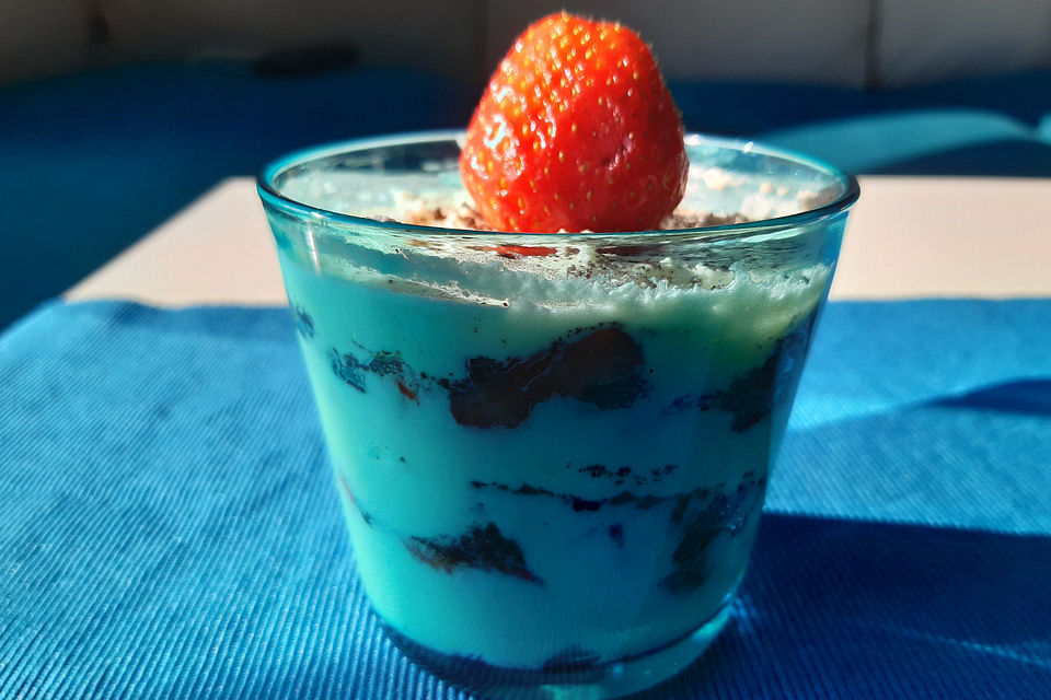 Oreo-Erdbeer-Trifle