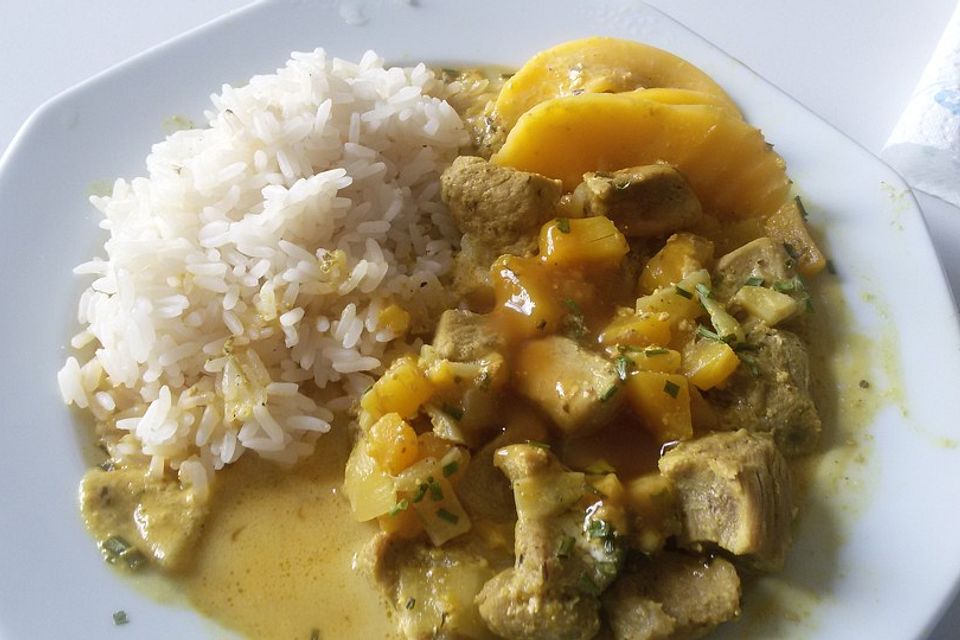 Lammcurry mit Mandeln und Mango