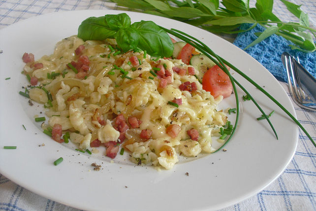 Kräuter-Spätzle mit Schinken und Käse von LeHaDa| Chefkoch