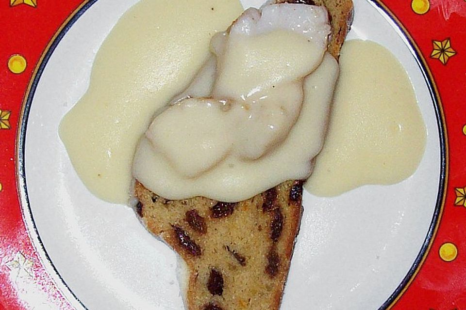 Jakobsmuschel mit Champagnersauce auf Christstollen