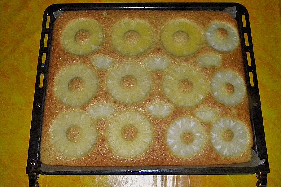 Ananaskuchen