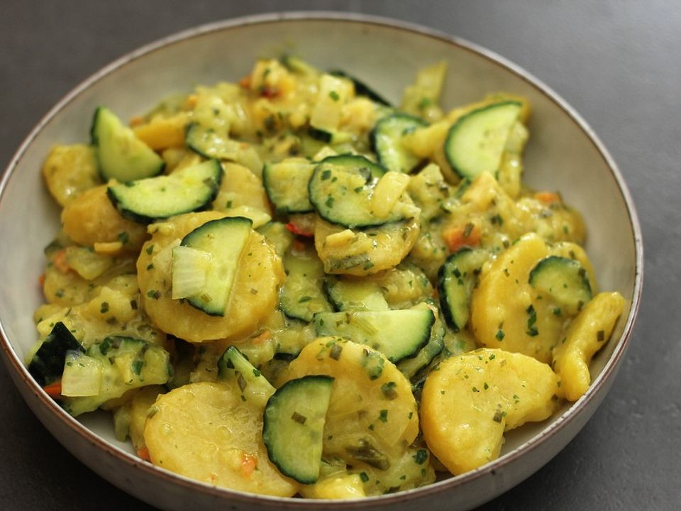 Kartoffel-Gurken-Salat von cat-the-rina | Chefkoch