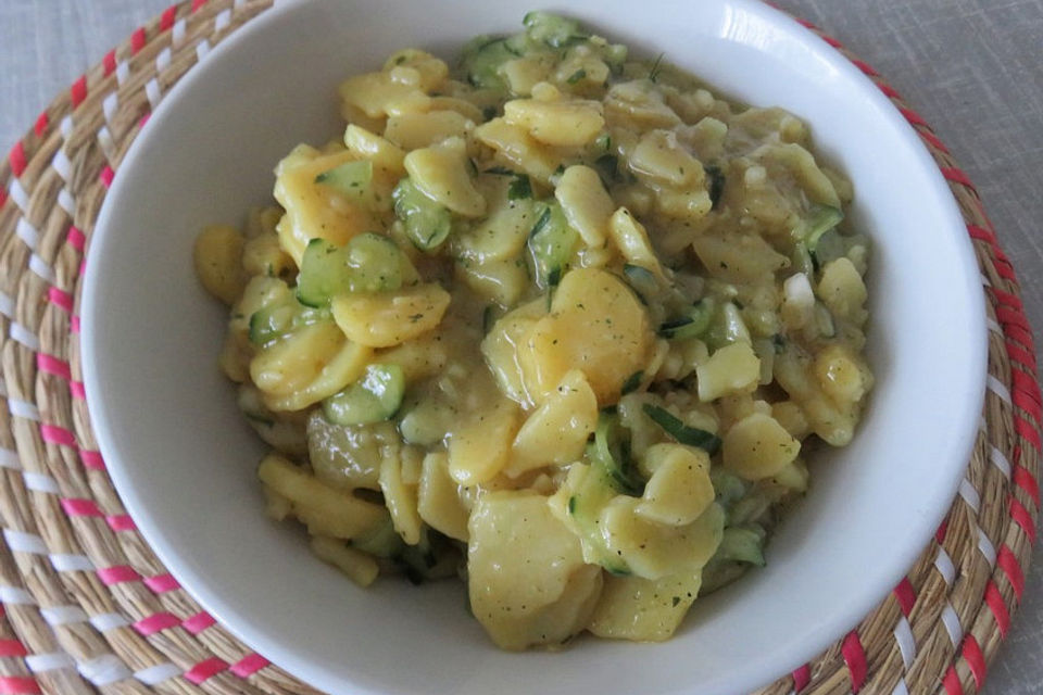 Kartoffel-Gurken-Salat