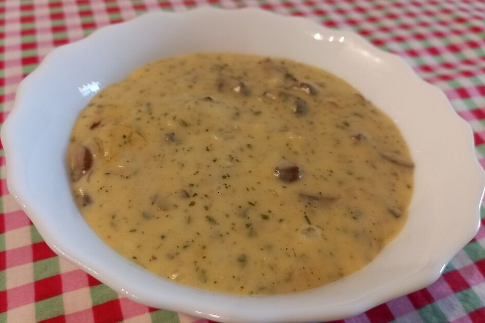 Champignon-Schinken-Käse-Sauce