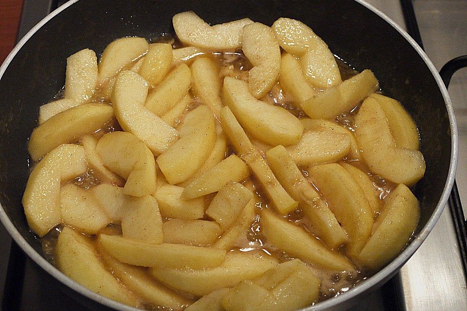 Zimtäpfel mit Calvados