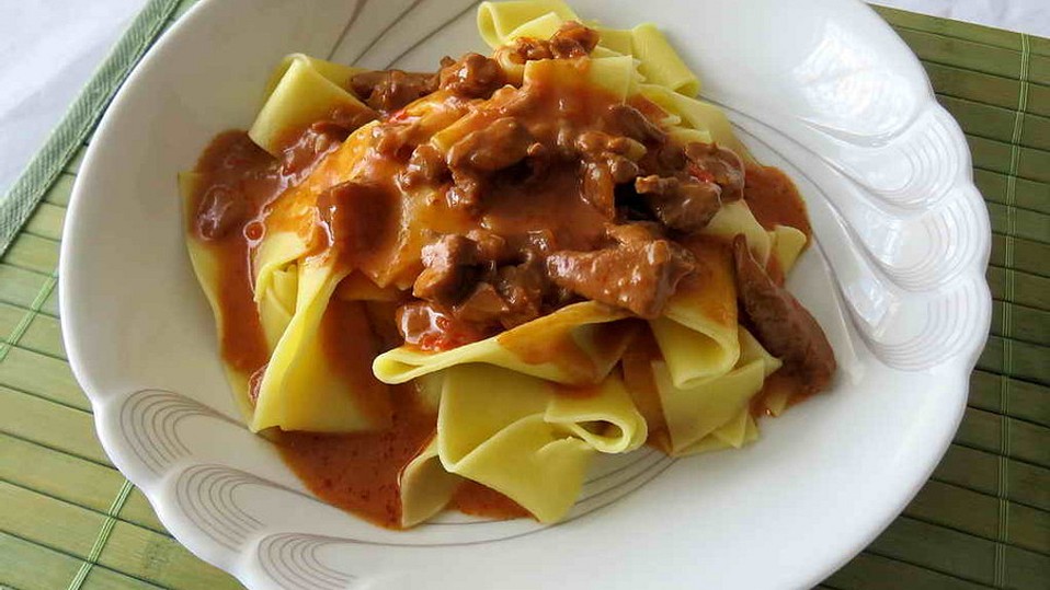 Kalbsgeschnetzeltes in Tomaten-Rahm von garten-gerd