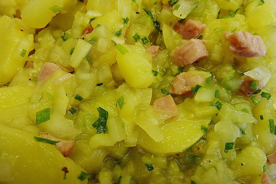 Kartoffelsalat mit Speck