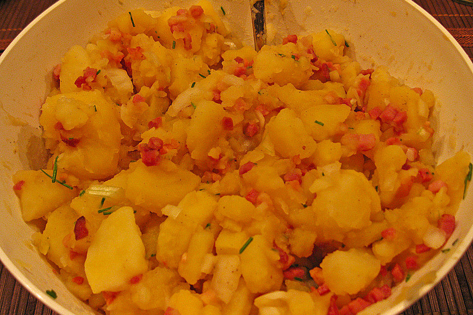 Kartoffelsalat mit Speck