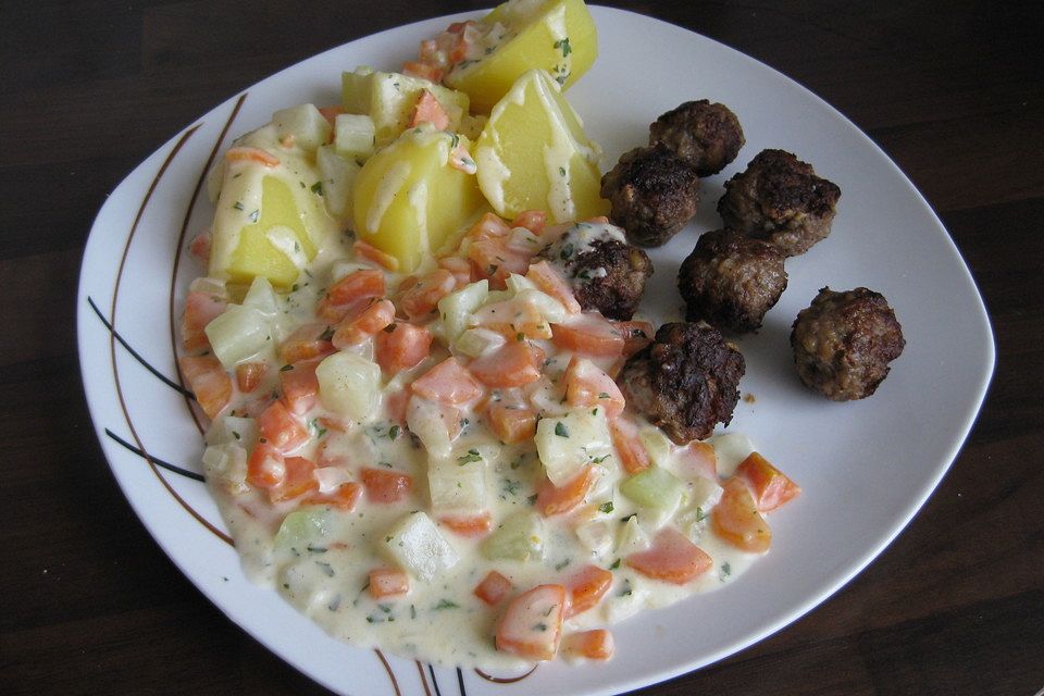 Möhren-Kohlrabi-Sahne-Gemüse