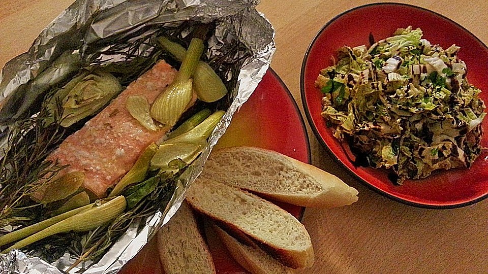 Gegrillter Lachs im Kräuterbett von MoniRigatoni| Chefkoch