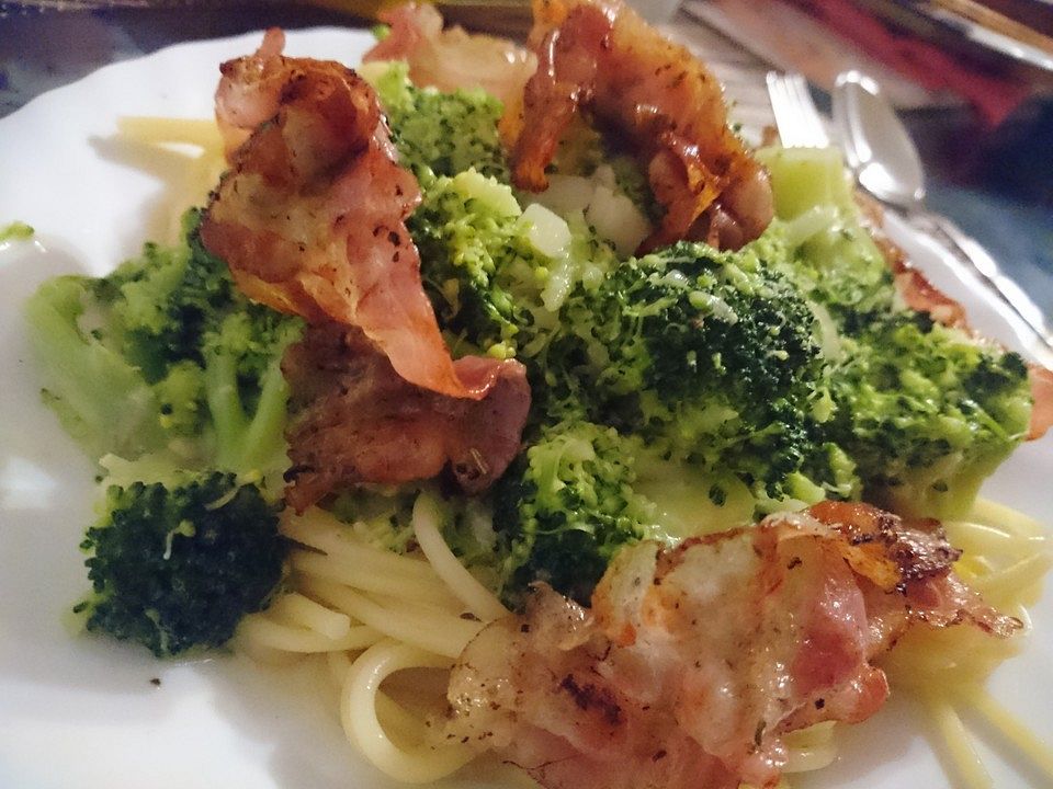 Spaghetti in Brokkoli-Soße von Rumpel222| Chefkoch