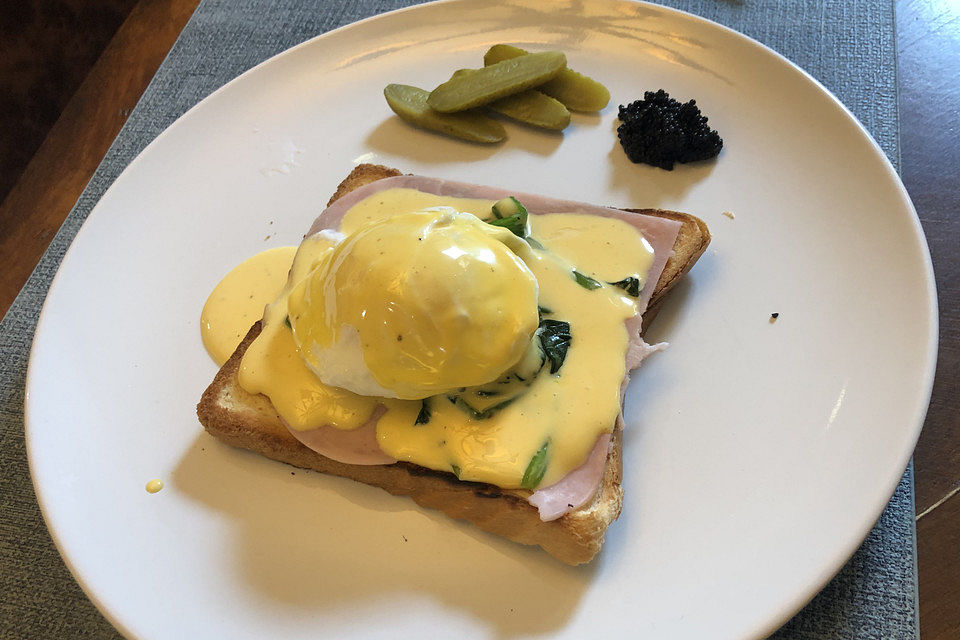 Amerikanische authentische Eggs Benedict